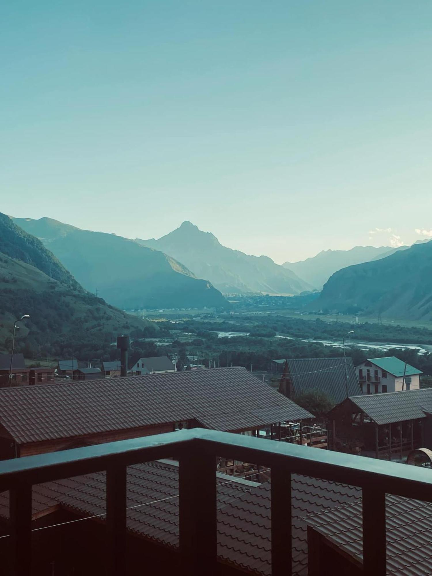 Hotel Melodia Kazbegi Extérieur photo