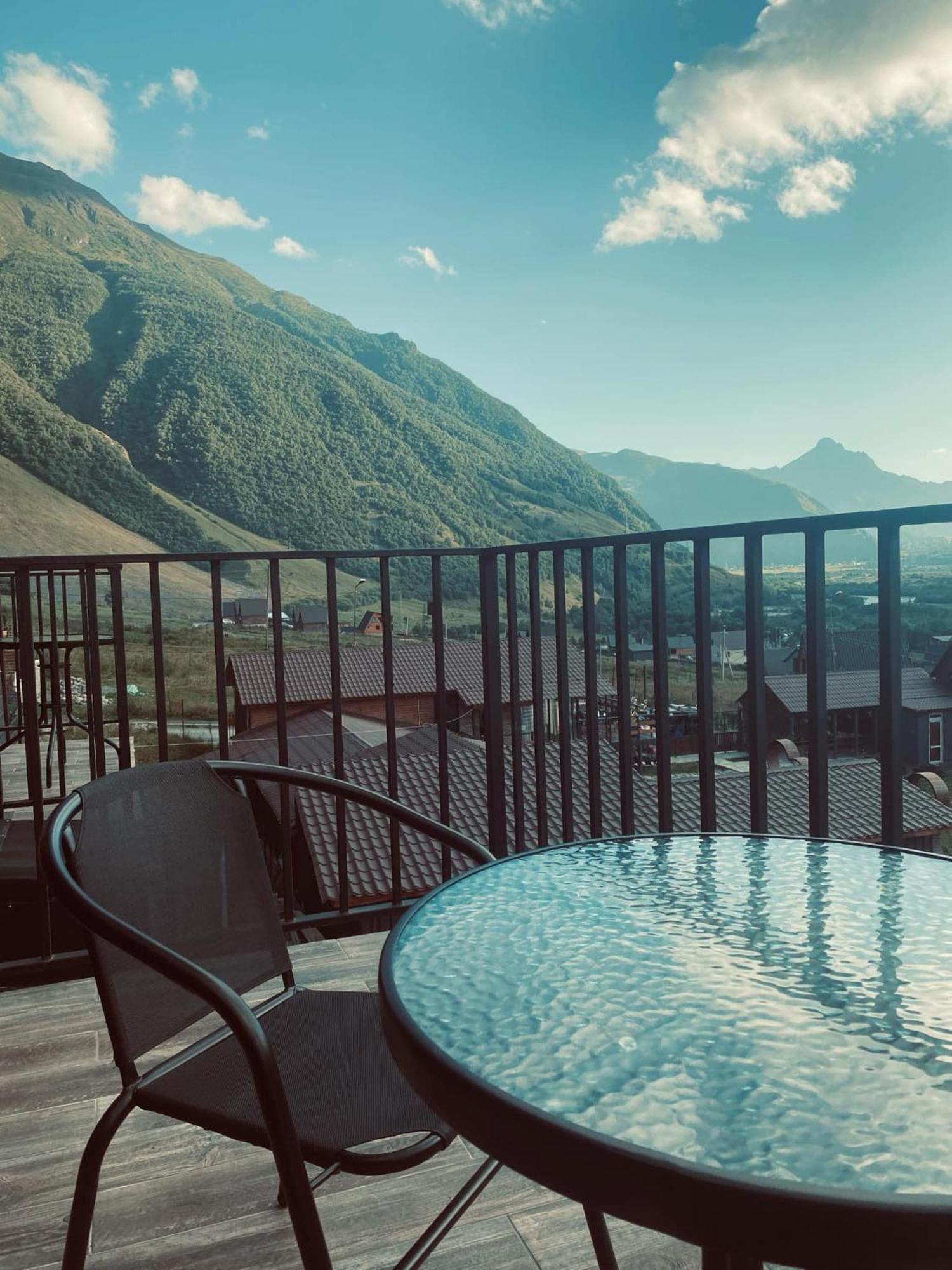 Hotel Melodia Kazbegi Extérieur photo