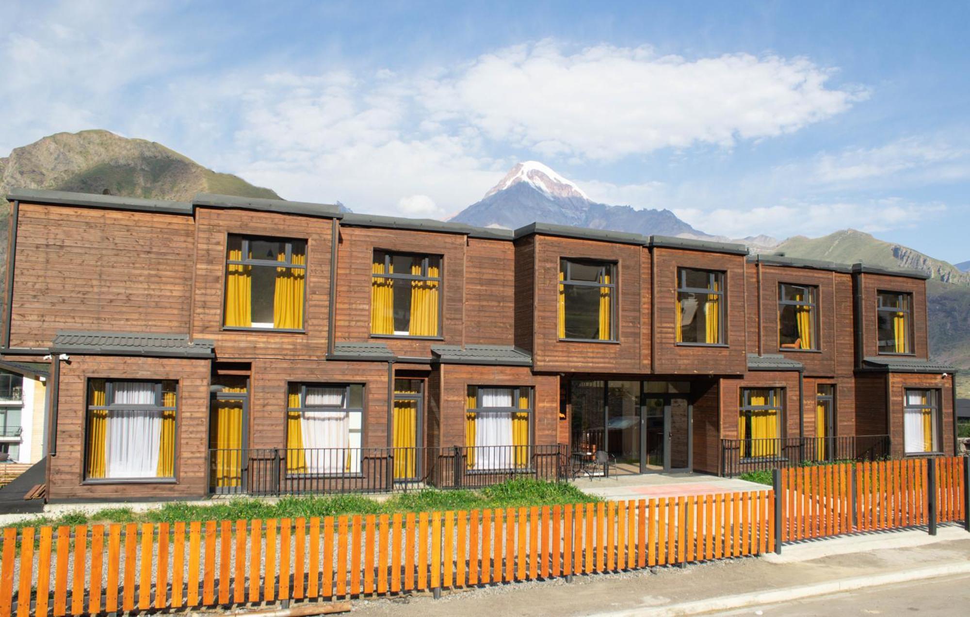 Hotel Melodia Kazbegi Extérieur photo
